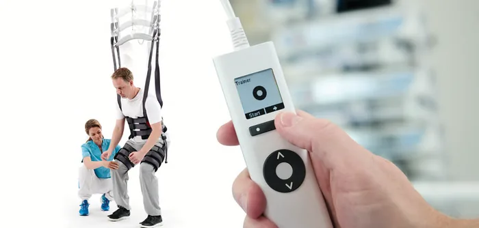Ejercicio de marcha con el módulo de entrenamiento y mando de la grúa PH3+